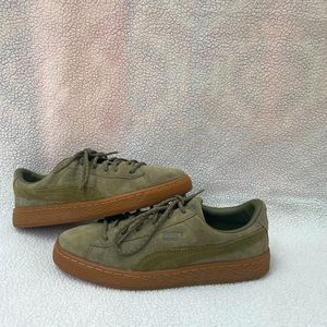 Army Green Puma Suede sneakers with gum sole